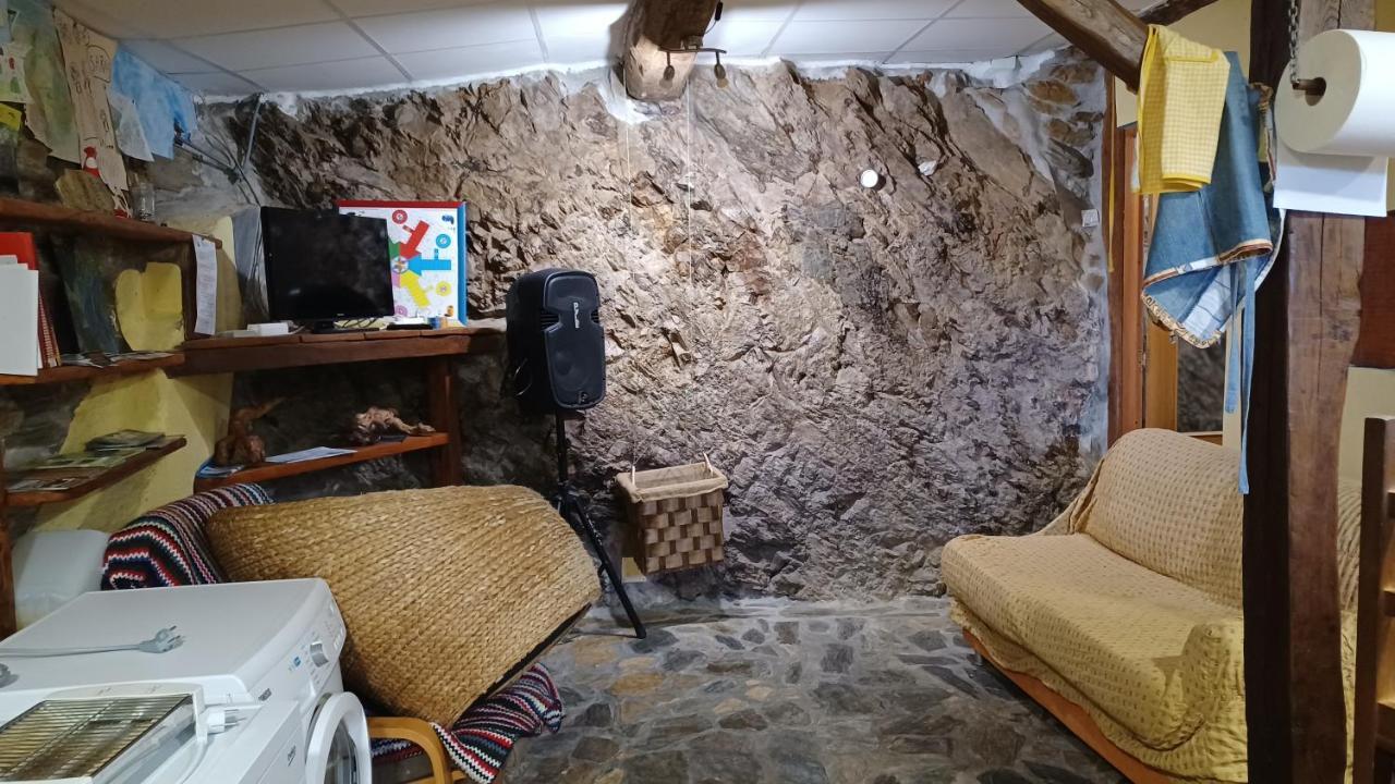 A Palleira Castro Caldelas Buitenkant foto